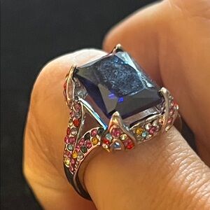 925 STERLING MULTI STONE RING. 7.5